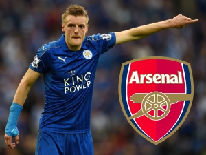 Jamie Vardy prý odmítl přestup do Arsenalu. Asi zůstane v Leicesteru, připustil Arséne Wenger Jamie Vardy prý odmítl přestup do Arsenalu. Asi zůstane v Leicesteru, připustil Arséne Wenger