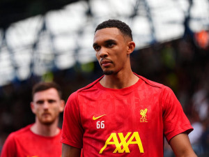 Trent Alexander-Arnold prý chce koupit FC Nantes. Zdroje se rozcházejí