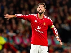 Budoucnost Bruna Fernandese v Manchesteru United je nejistá