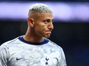 Richarlisonovi se otevřela další cesta z Tottenhamu. Zájem přichází z Dubaje