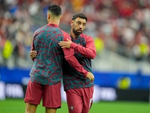 Bruno Fernandes promluvil o odchodu Ronalda. Prozradil, co si spolu po odchodu řekli