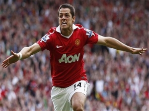 Javier Hernández podepsal novou dlouholetou smlouvu