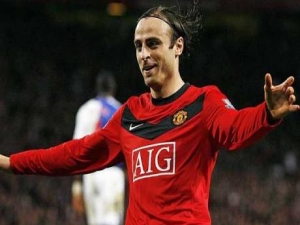 Agent: Berbatov do AC Milán nebo Galatasaraye