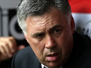 Carlo Ancelotti se chce vrátit do Premier League