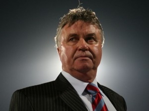 Guus Hiddink potvrdil, že ho zajímá projekt Anži Machačkaly