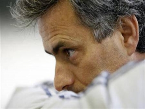 José Mourinho by se mohl v příští sezoně vrátit do Anglie
