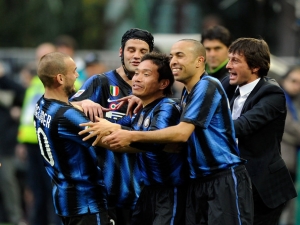 Dohrávka 11. kola Serie A: Inter se začíná zvedat, porazil Janov a je již sedmý