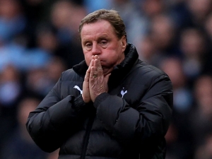 Redknapp má starosti. Zranil se Dawson s Lennonem, o základ se hlásí tři útočníci