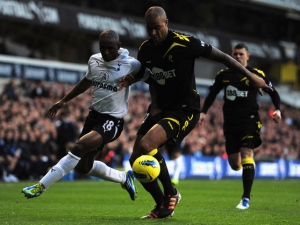Čtvrtfinále FA Cupu: Tottenham doma vyzve Bolton, Chelsea čeká Leicester