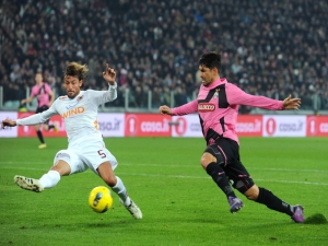 Preview 34. kola Serie A: O Scudetto se hraje v neděli, AC proti Bologně, Juventus hostí Vlky