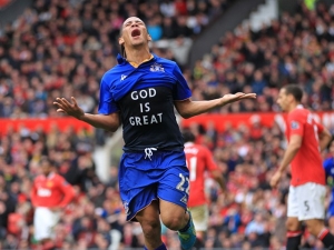 Tottenham a Everton se dohodly na odstupném za Pienaara