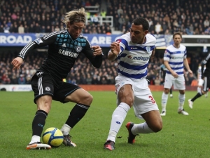 Na Stamford Bridge zavítají Queens Park Rangers, Spurs hostí Rovers