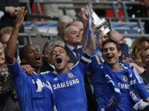 Finále FA Cupu: Chelsea porazila Liverpool a získala nejstarší pohár fotbalové historie!