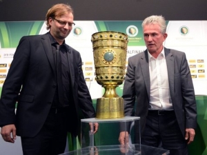 Poslední šance Bayernu pokořit Dortmund. Hraje se finále poháru