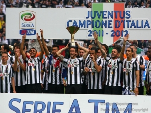 Rozlosování Serie A pro sezónu 2012/13: Mistr na úvod hostí Parmu, milánské derby v 7. kole