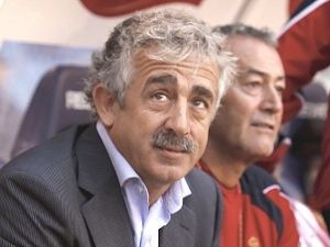Nový trenér Villarrealu Manuel Preciado nečekaně zemřel