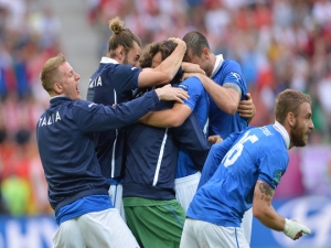 Skupina C: Italové svou hrou překvapili a proti Španělsku berou zaslouženě bod