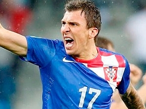 Chorvatsko zabojuje o postup i s Mandžukičem v sestavě