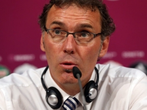 Tottenham by mohl převzít Laurent Blanc