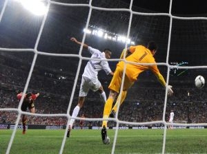EURO 2012: Obhájce titulu jde dál, Španělsko zdolalo Francii 2:0