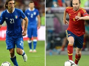 Opory týmů proti sobě: Bude se radovat Pirlo, nebo Iniesta?