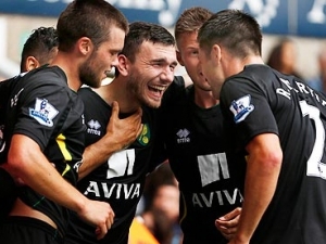 Souhrn 3. kola PL: Tottenham ztratil s Norwichem, City pohodlně zvítězilo