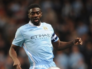 Kolo Touré by mohl prodloužit v Manchesteru City