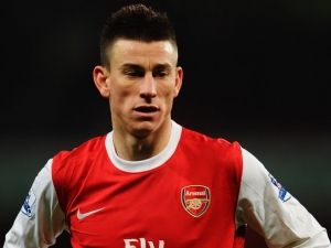 City ztrácejí doma s Arsenalem, remízu zachraňoval Koscielny