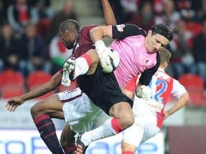 Zavřeno, hlásí již 522 minut slávistický brankář Čontofalský