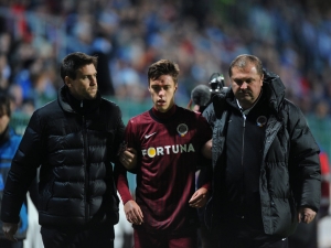 Kadlec má týden po operaci lebky a už myslí na trénování