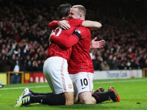 Van Persie v nastavení zajistil United výhru 3:2 nad City