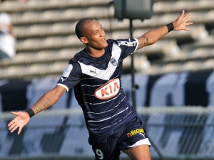 Newcastle získal z Bordeaux útočníka Gouffrana