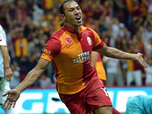 Galatasaray poráží Schalke, postup pečetil Umut Bulut