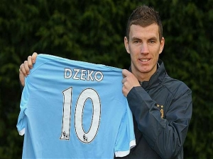 Džeko a Osvaldo jako náhrada za Cavaniho