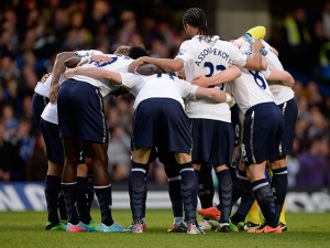 Závěr PL: Spurs stále věří v top čtyřku, Wigan bojuje o záchranu