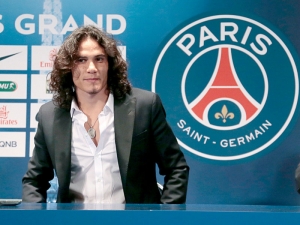 PSG představilo útočníka Cavaniho