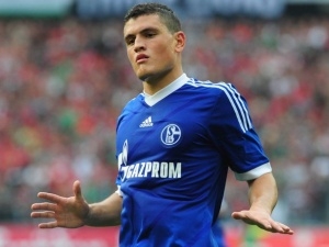 Žádné nabídky za Papadopoulose jsme neobdrželi, tvrdí v Schalke