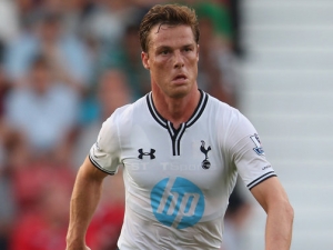 Tottenham opouští Huddlestone, Parker a Livermore