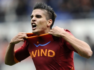 Přestupová bomba: Tottenham posílí Willian a Lamela