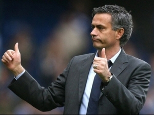 Mourinho slavil s fanoušky, Pellegrini mu odmítl podat ruku