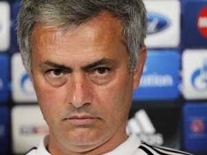 Mourinho by přílišné utrácení klubů trestal odebráním bodů 