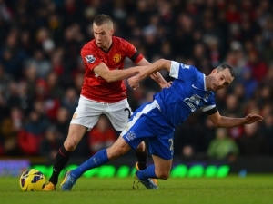 Manchester United narazí na Everton, Arsenal hostí nabuzený Hull