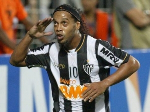 Besiktas jedná o příchodu Ronaldinha