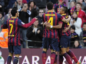 Barcelona se s přehledem vypořádala s Elche 4:0 a nadále vede ligovou tabulku