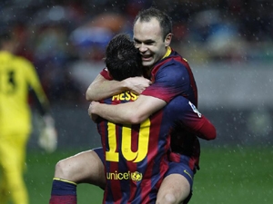 Barcelona vyhrála v Seville 1:4 a vrací se do čela tabulky