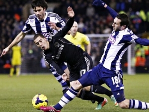 Chelsea pouze remizovala s West Bromwichem, o první místo dnes může přijít