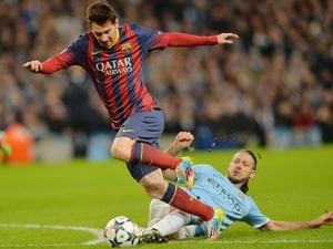 Manchester City prohrál s Barcelonou 0:2 , Ibrahimovič nasměroval PSG k postupu do čtvrtfinále