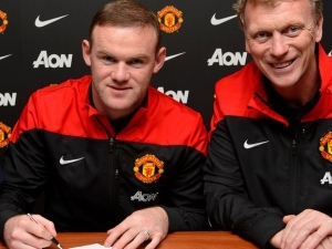 Wayne Rooney podepsal s United novou čtyřletou smlouvu