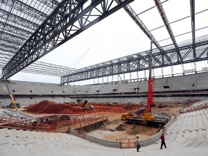 Za sto dní začne fotbalové MS, čtyři stadiony se stále staví