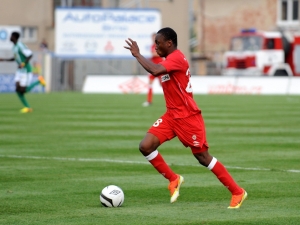 Fotbalista Brna Traoré se po kolapsu nemůže vrátit do přípravy